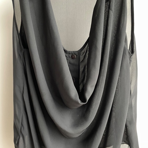 Semi sheerless top - Picture 2 of 4